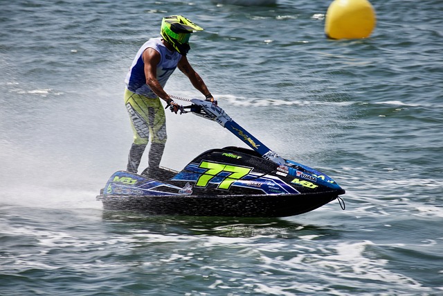 稳定！马尔卡宁全场18中11轰30分8篮板