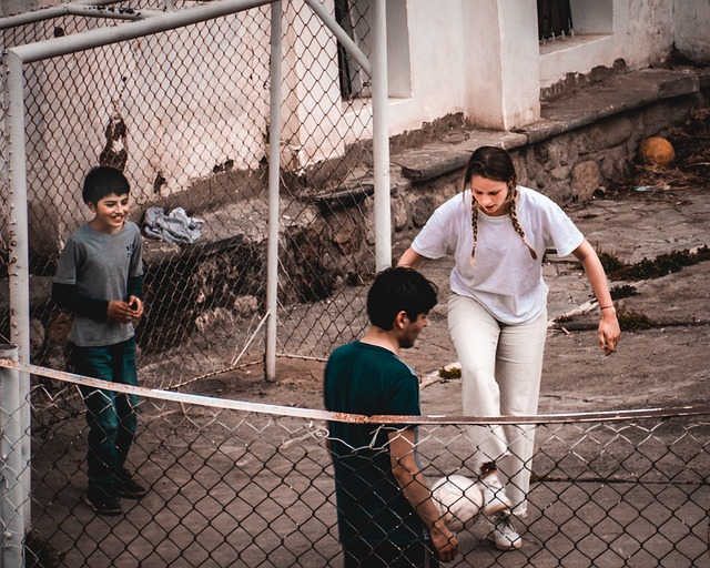 他更是凭借 他更是凭借